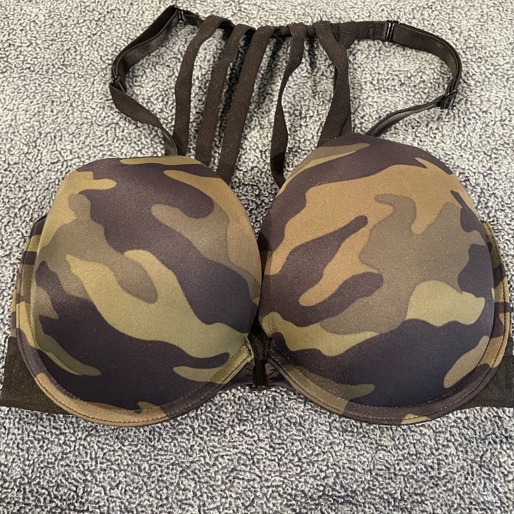 Victoria secrets bra